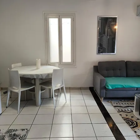 Apartment F1 200 Metre De La Gare